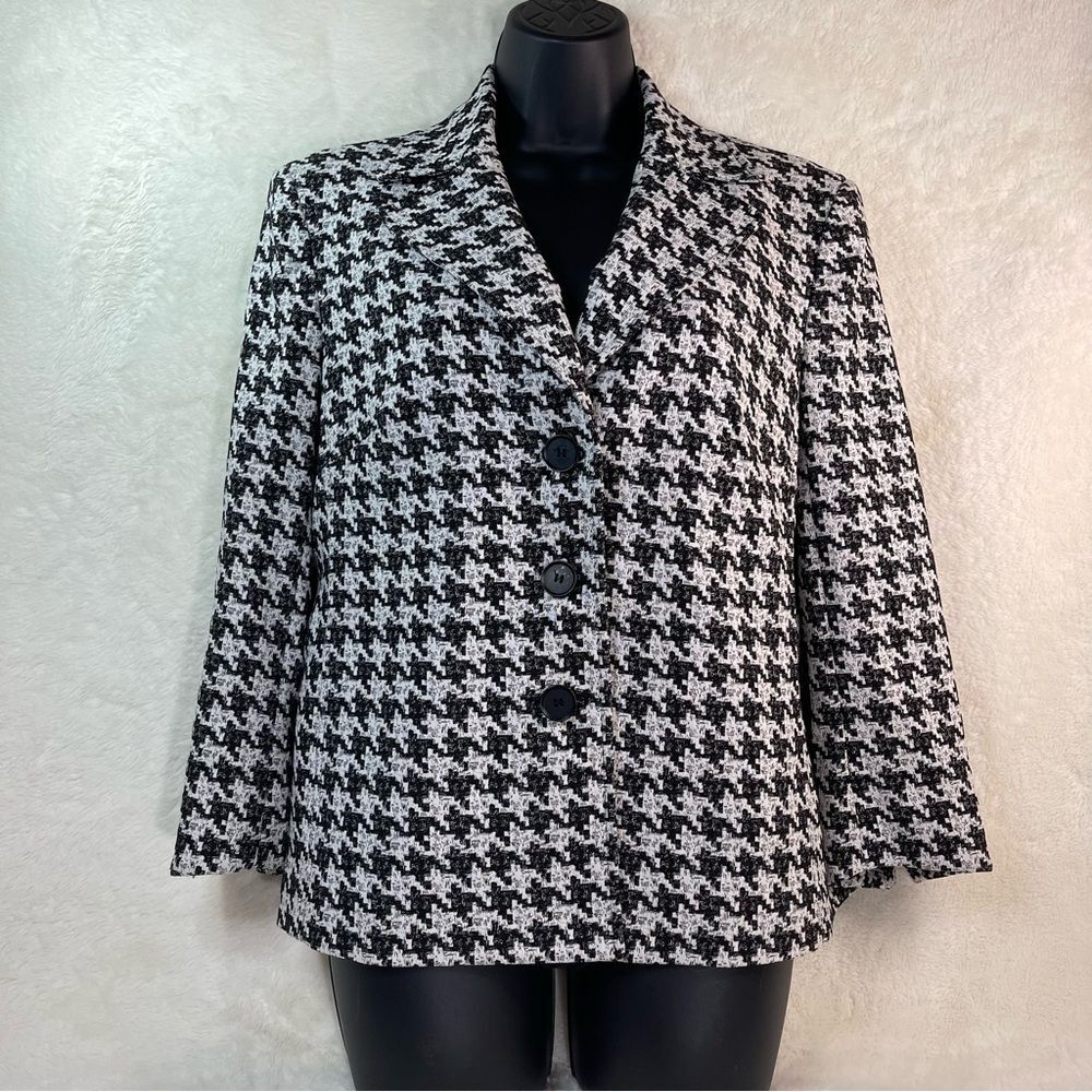 Kasper Black and White Houndstooth Blazer